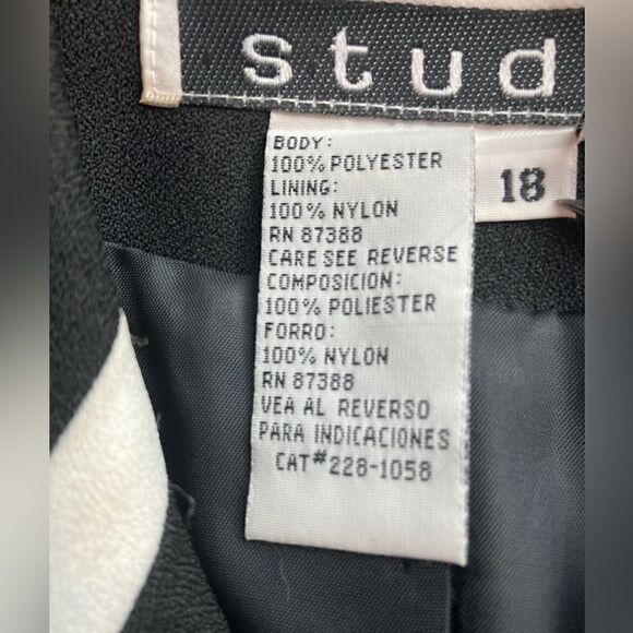 Ben Marc / BMI Studio Stylish Black /White Blazer Size 18 - Picture 4 of 4